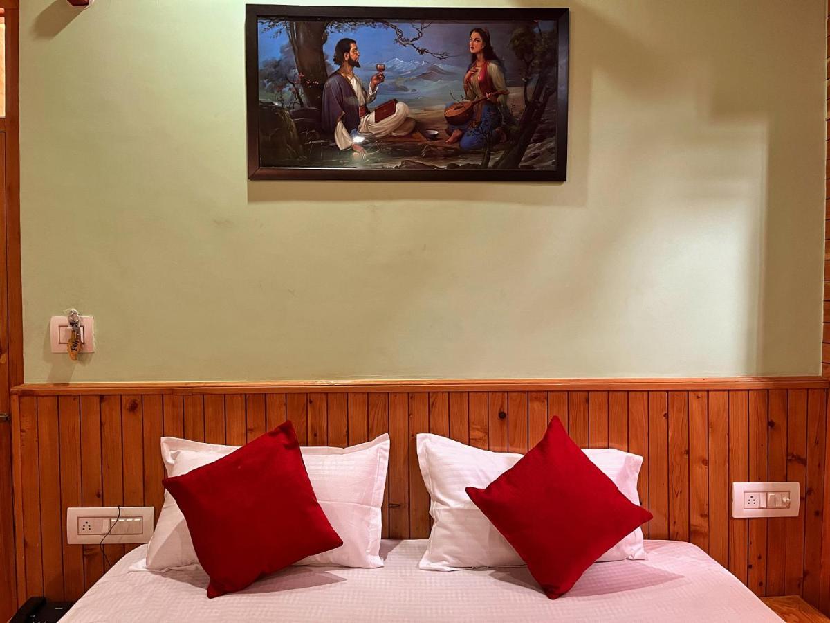 Hotel Anupam By Mid Orchard, カソル エクステリア 写真