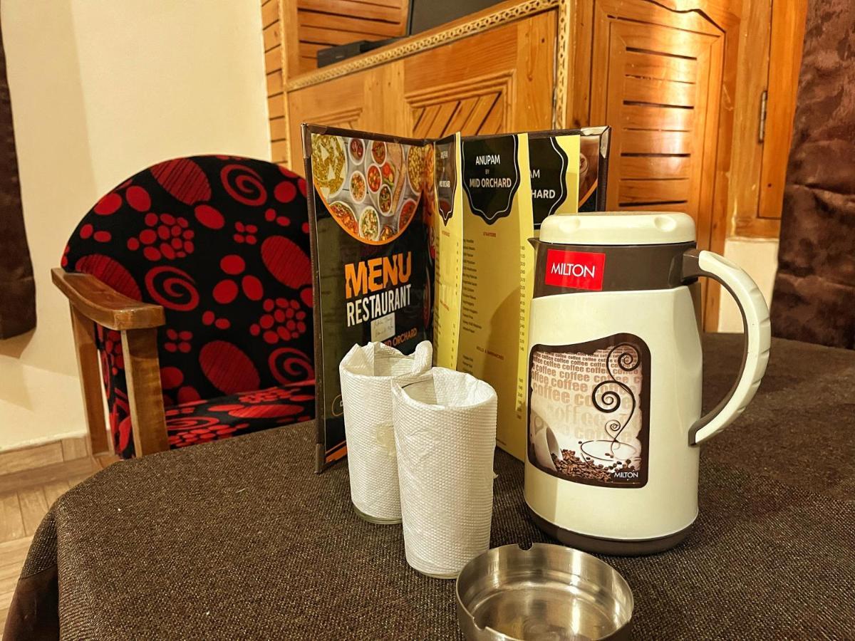 Hotel Anupam By Mid Orchard, カソル エクステリア 写真